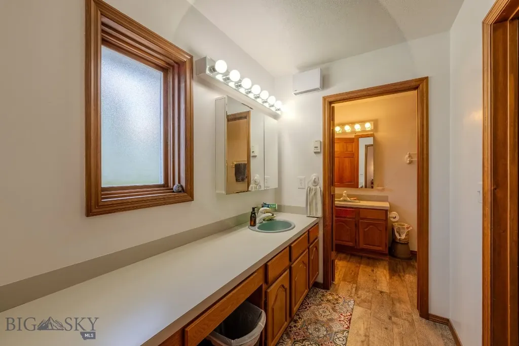 509 Gallatin Avenue West Yellowstone MT 59758