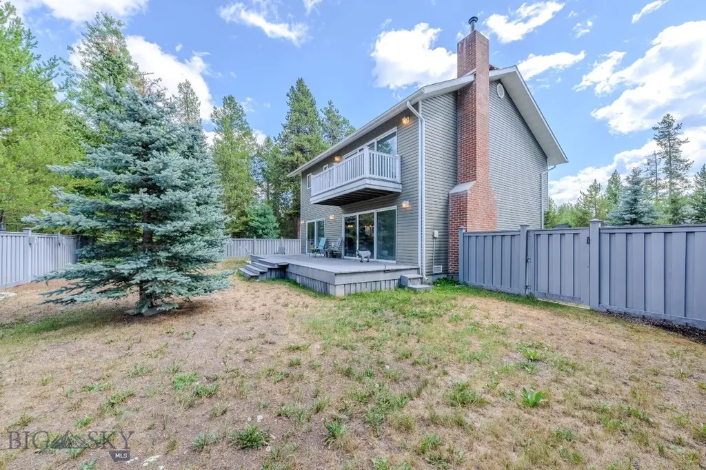 509 Gallatin Avenue West Yellowstone MT 59758