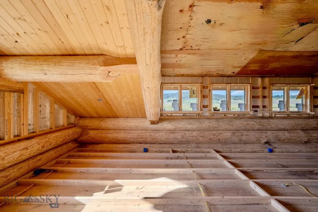 521 Heron Drive West Yellowstone MT 59758
