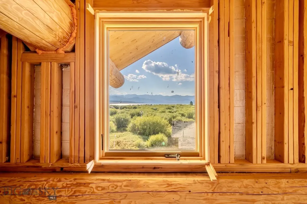 521 Heron Drive West Yellowstone MT 59758