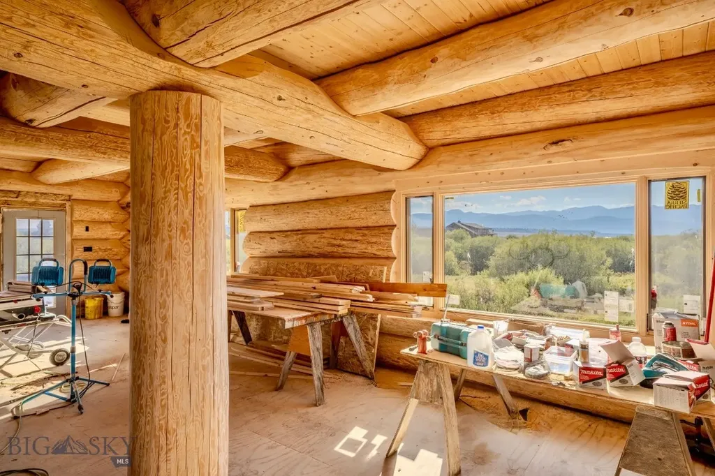 521 Heron Drive West Yellowstone MT 59758