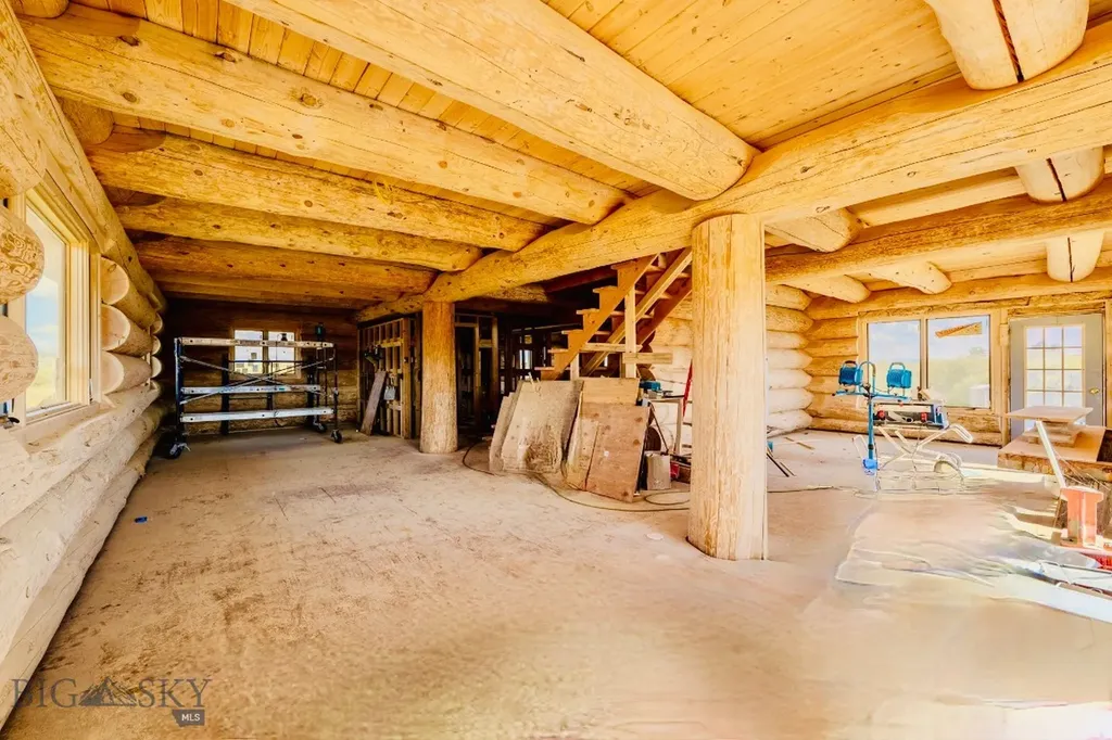 521 Heron Drive West Yellowstone MT 59758