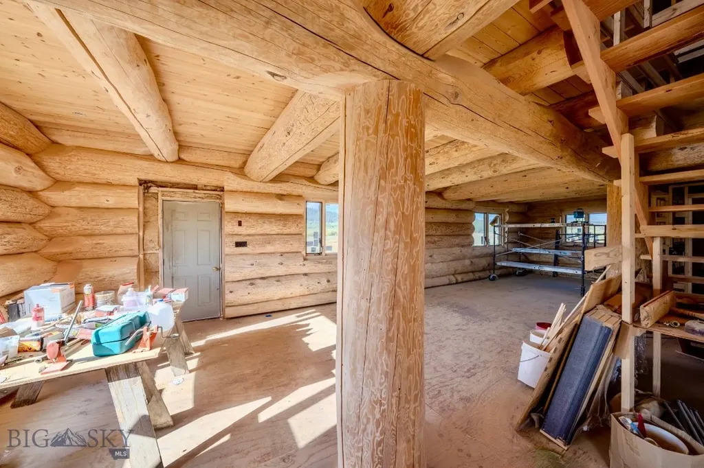 521 Heron Drive West Yellowstone MT 59758