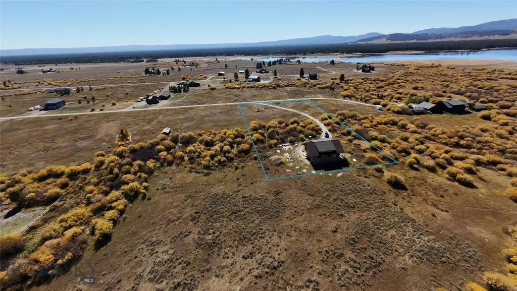 521 Heron Drive West Yellowstone MT 59758