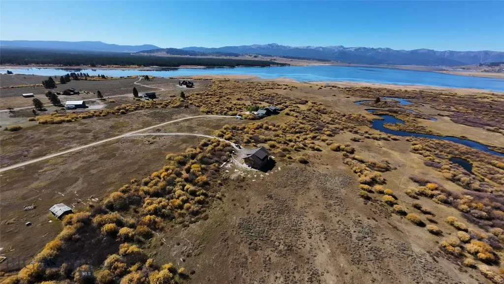 521 Heron Drive West Yellowstone MT 59758