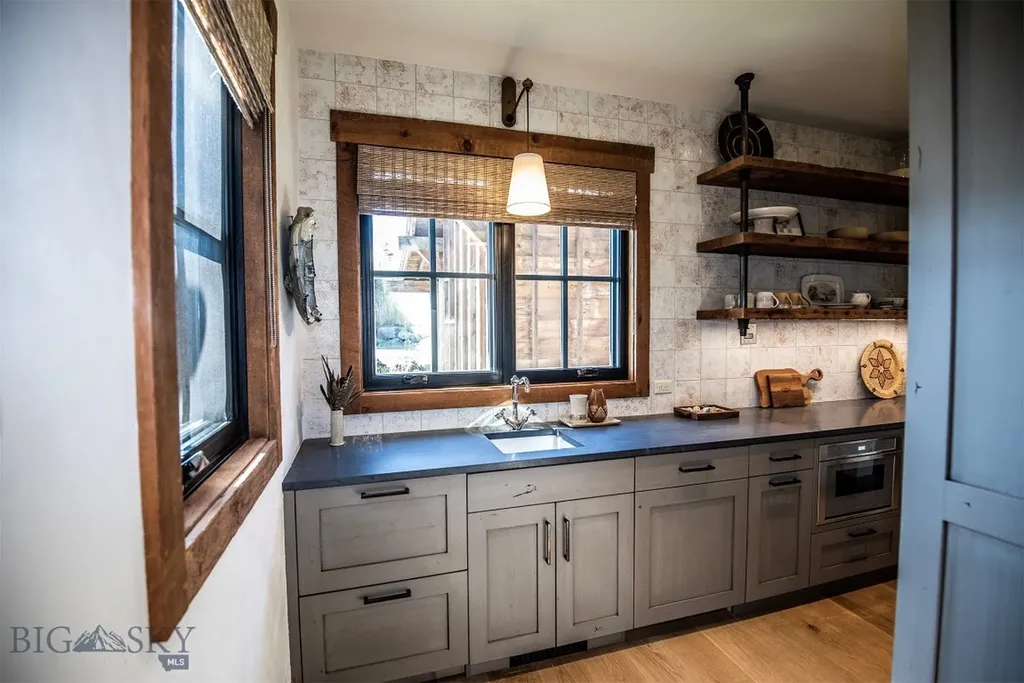107 Eldridge Creek Trail Livingston MT 59047