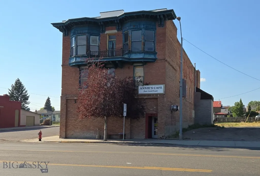 801 E Front Butte MT 59701