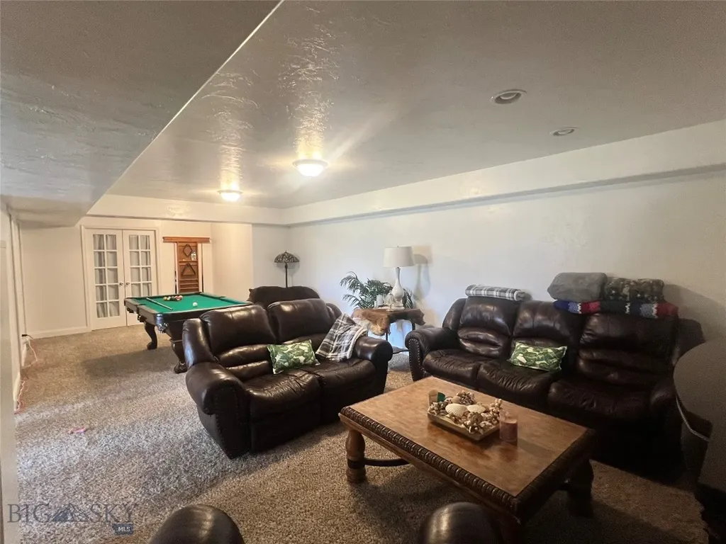 314 Buffalo Drive West Yellowstone MT 59758