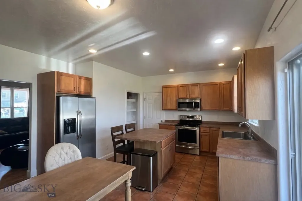 314 Buffalo Drive West Yellowstone MT 59758