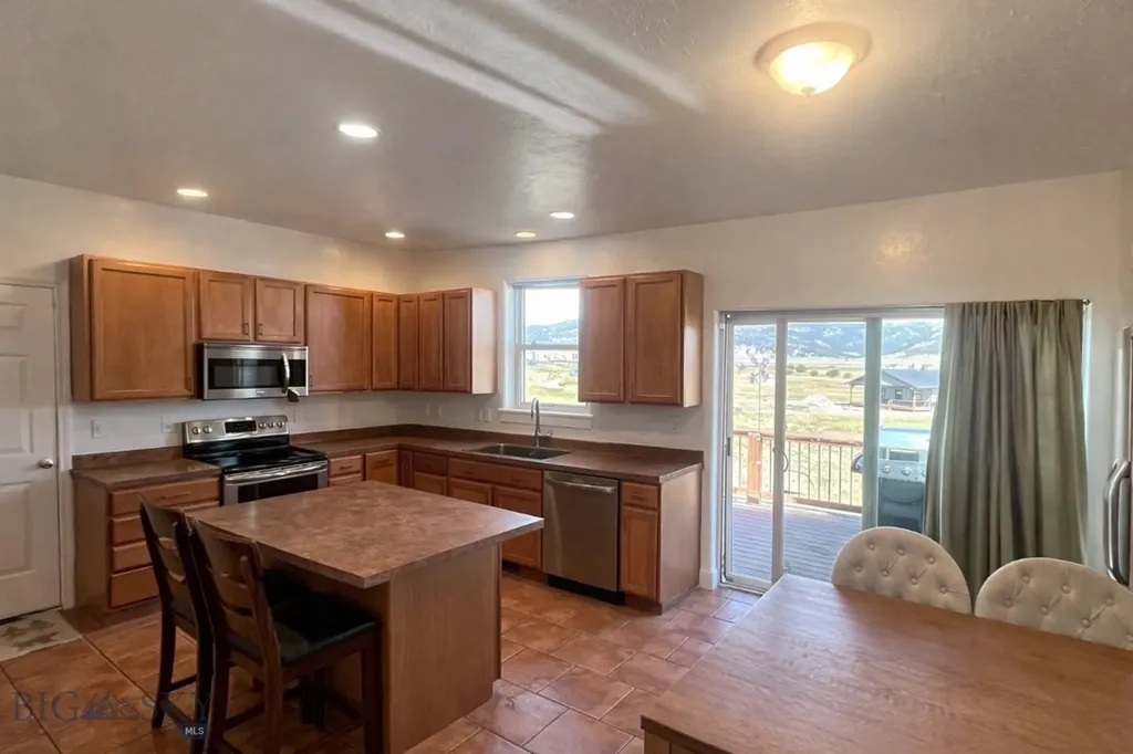 314 Buffalo Drive West Yellowstone MT 59758