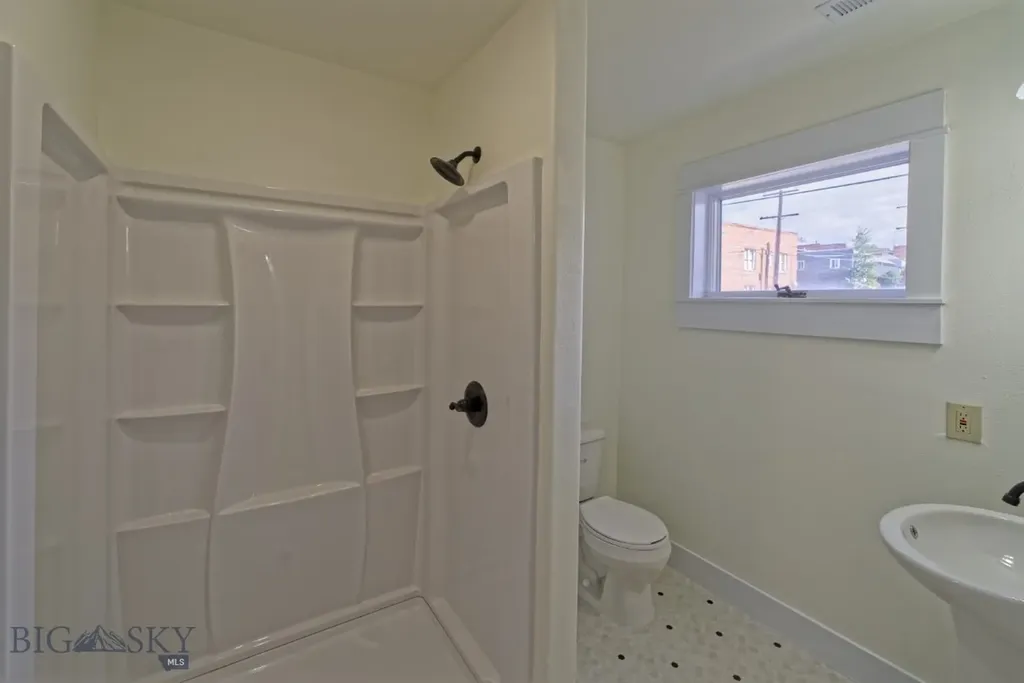 705 W Park Street Butte MT 59701