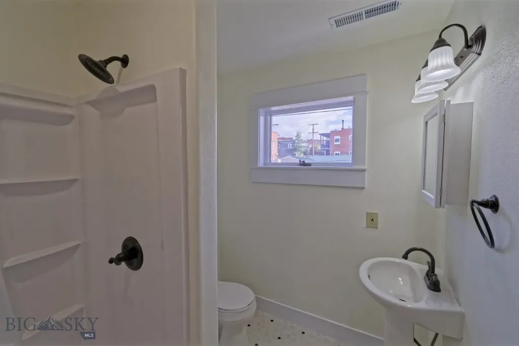 705 W Park Street Butte MT 59701