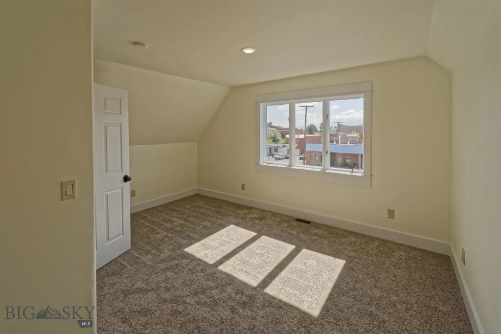 705 W Park Street Butte MT 59701