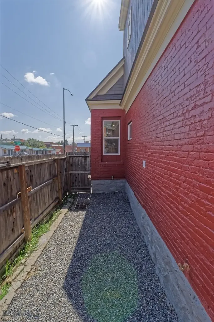 705 W Park Street Butte MT 59701