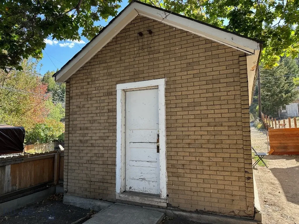 615 E 8th Street Anaconda MT 59711