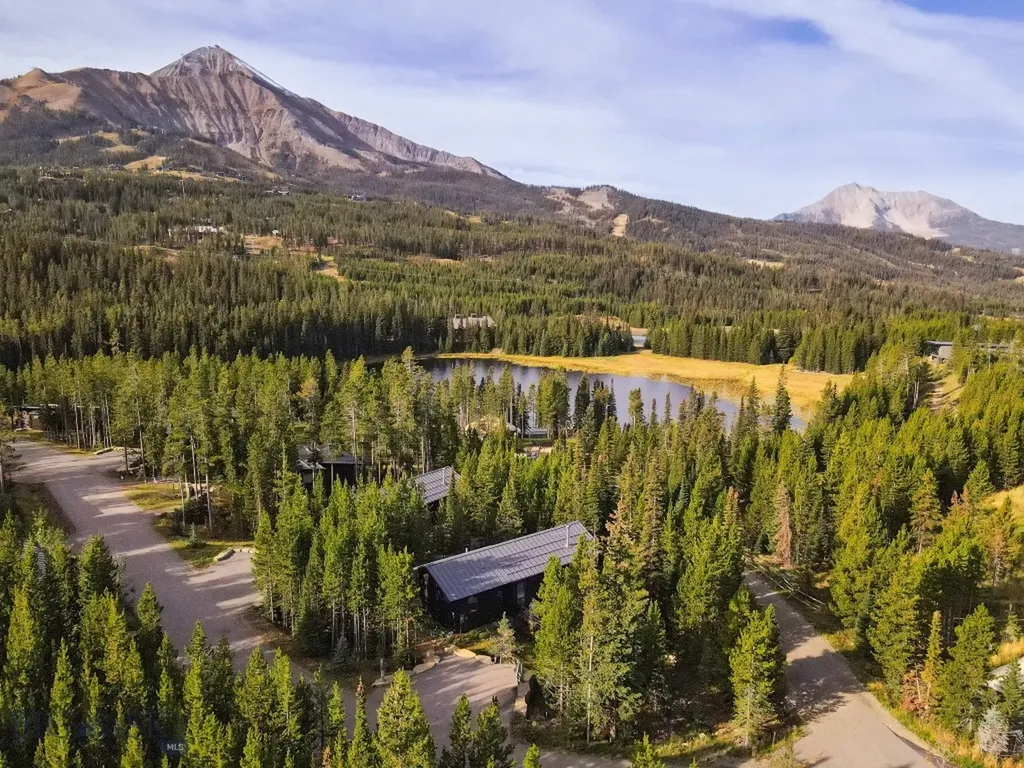 4 Lakewood Drive Big Sky MT 59716