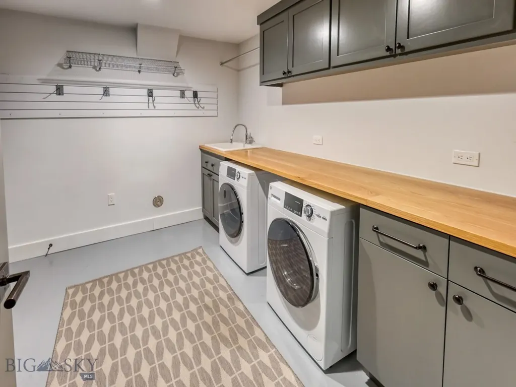 4 Lakewood Drive Big Sky MT 59716