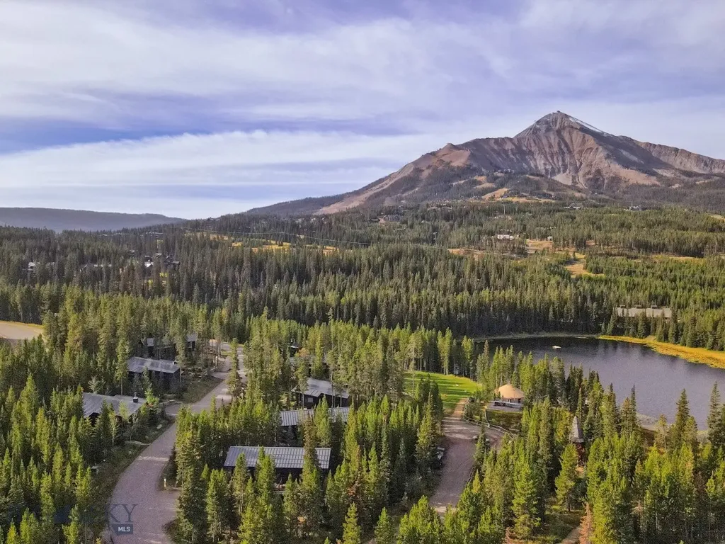 4 Lakewood Drive Big Sky MT 59716