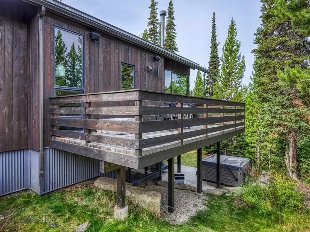 4 Lakewood Drive Big Sky MT 59716