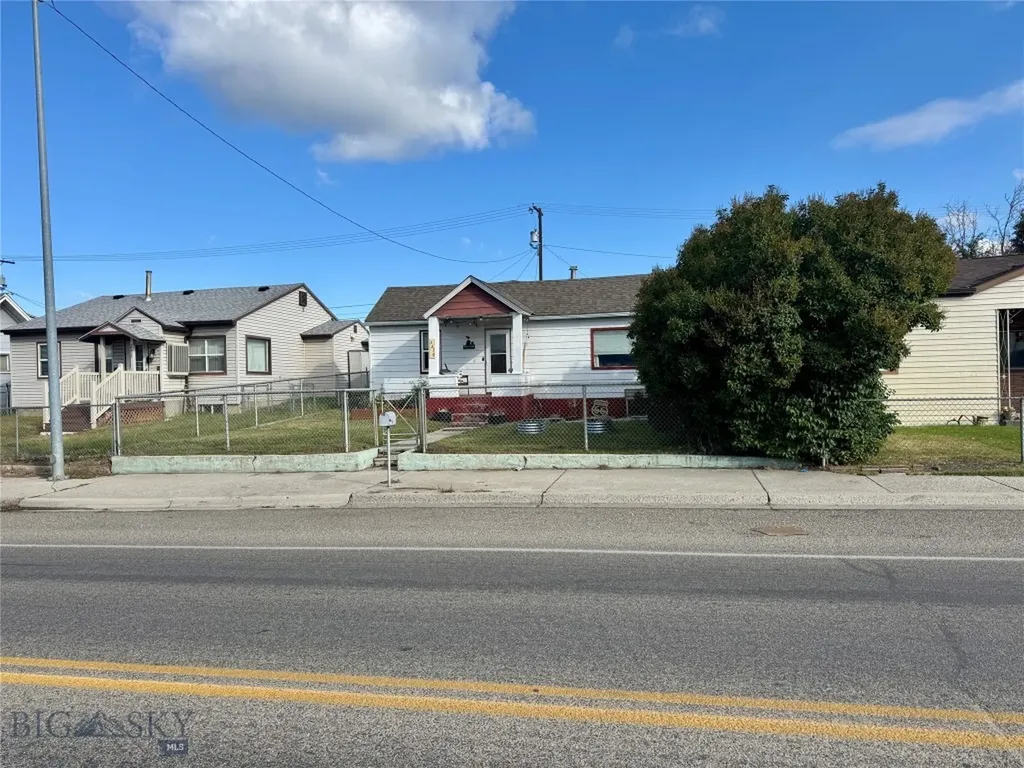 2219 Amherst Butte MT 59701