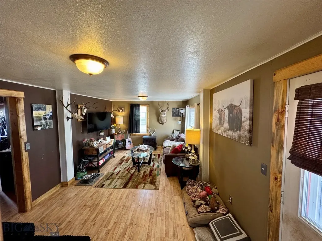 2219 Amherst Butte MT 59701