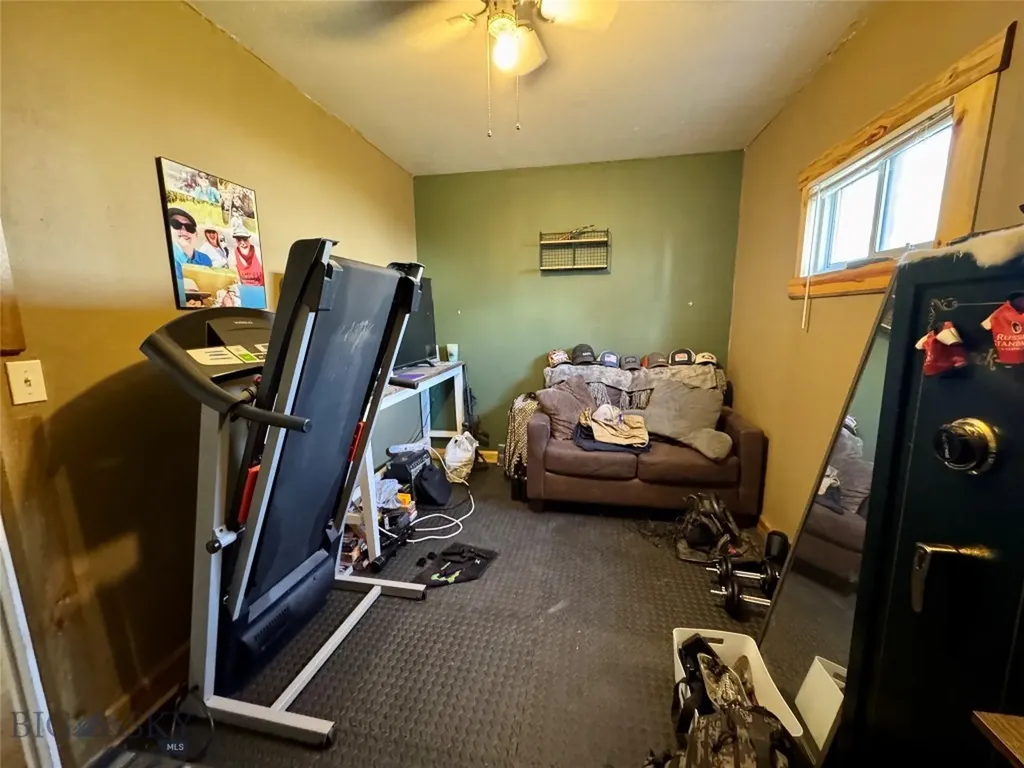 2219 Amherst Butte MT 59701