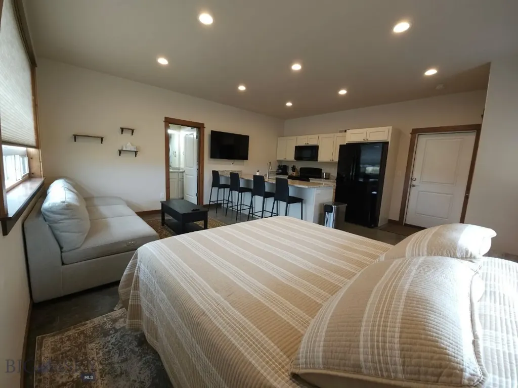 632 Stewart Loop Bozeman MT 59718