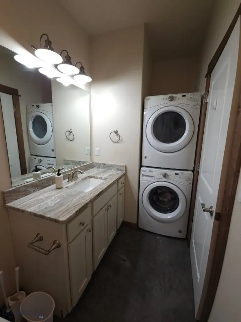 632 Stewart Loop Bozeman MT 59718
