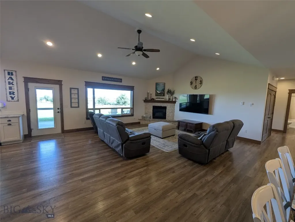 632 Stewart Loop Bozeman MT 59718
