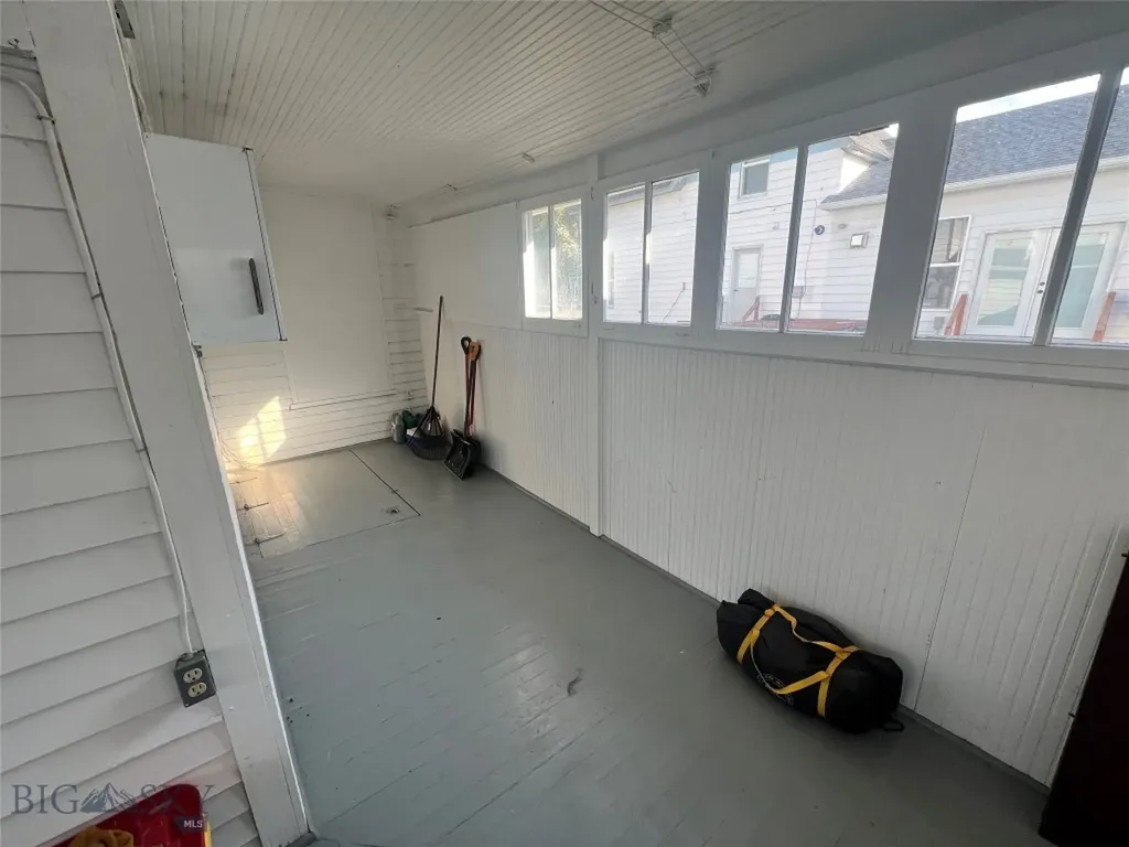 325 S Railroad Avenue Dillon MT 59725