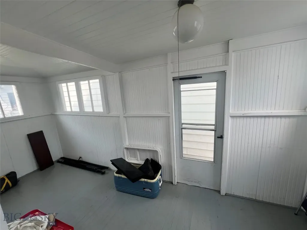 325 S Railroad Avenue Dillon MT 59725