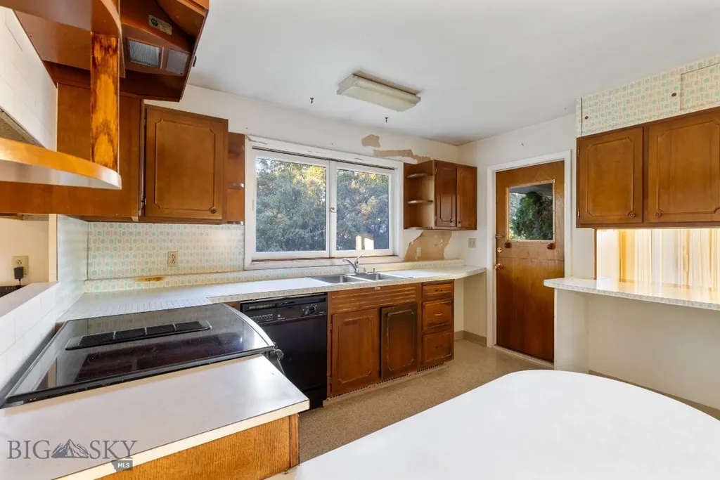 1919 Spring Creek Drive Bozeman MT 59715