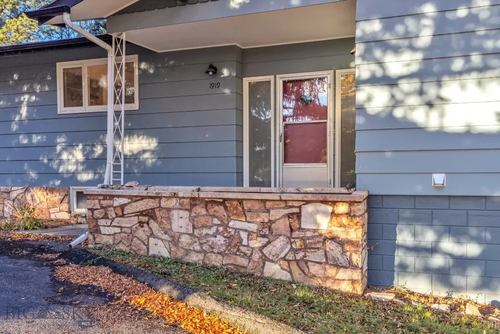 1919 Spring Creek Drive Bozeman MT 59715