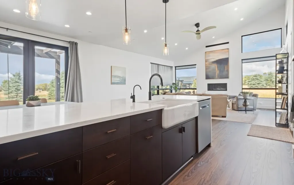 85 Wavy Leaf Way Bozeman MT 59718