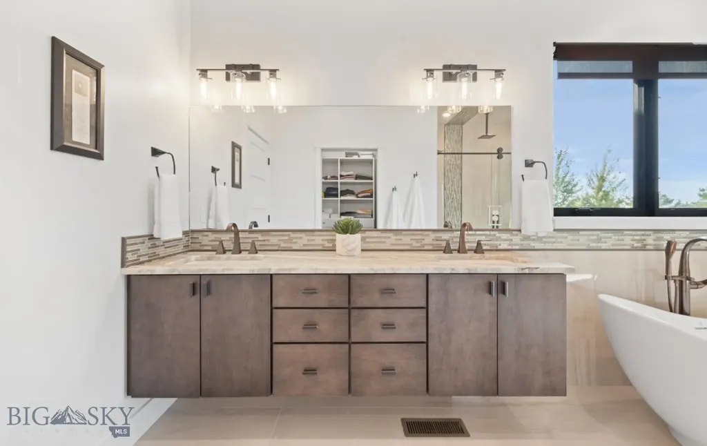 85 Wavy Leaf Way Bozeman MT 59718