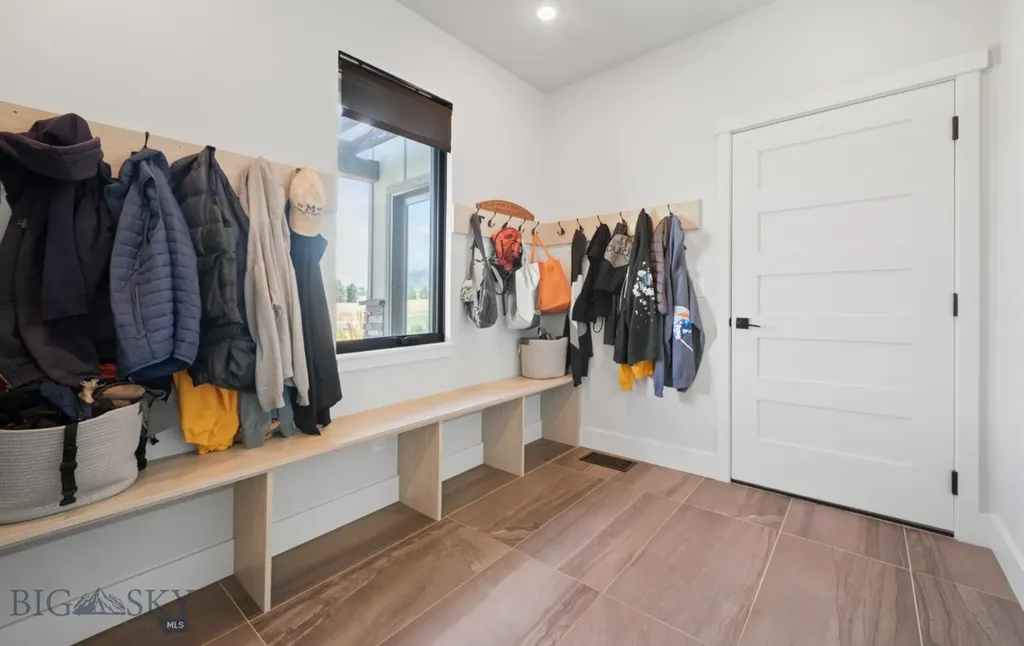 85 Wavy Leaf Way Bozeman MT 59718