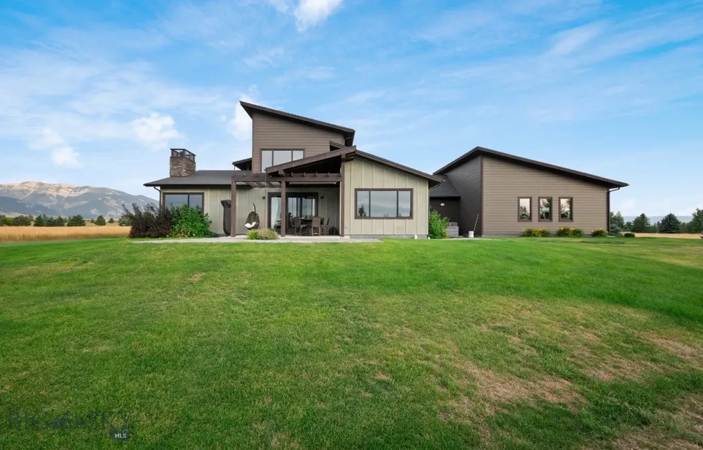 85 Wavy Leaf Way Bozeman MT 59718