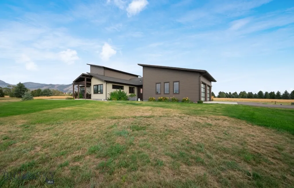85 Wavy Leaf Way Bozeman MT 59718