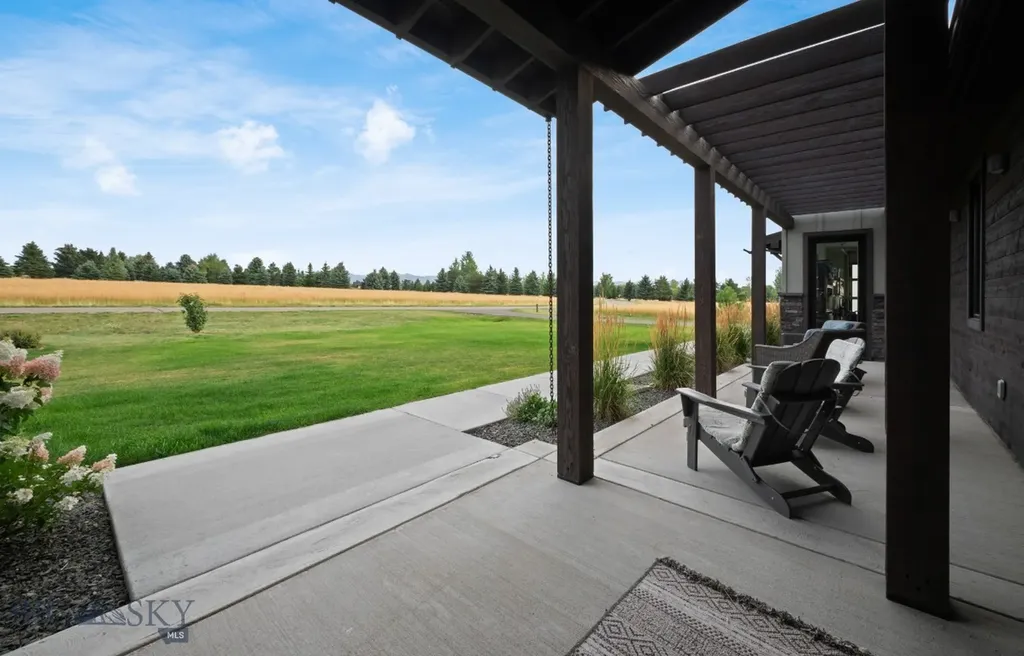85 Wavy Leaf Way Bozeman MT 59718