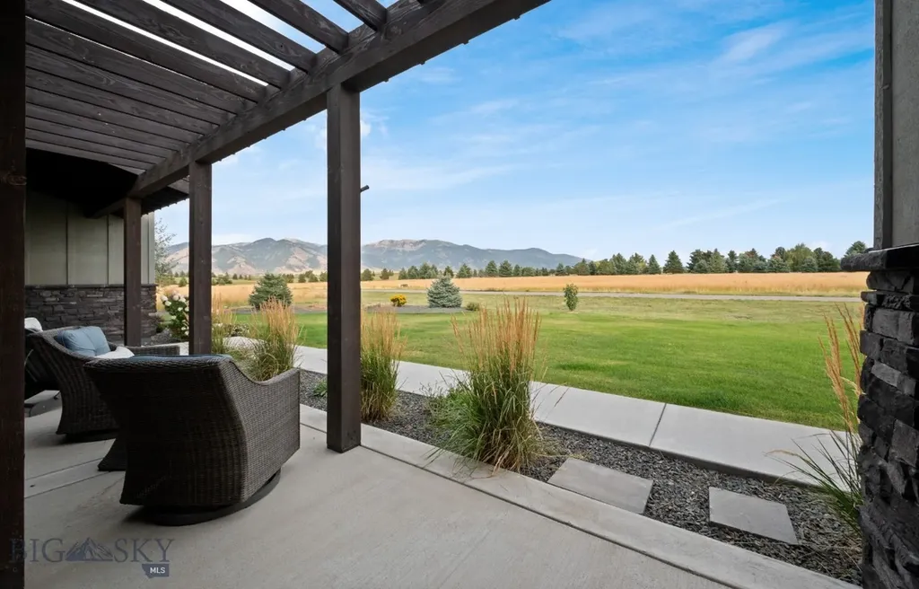 85 Wavy Leaf Way Bozeman MT 59718