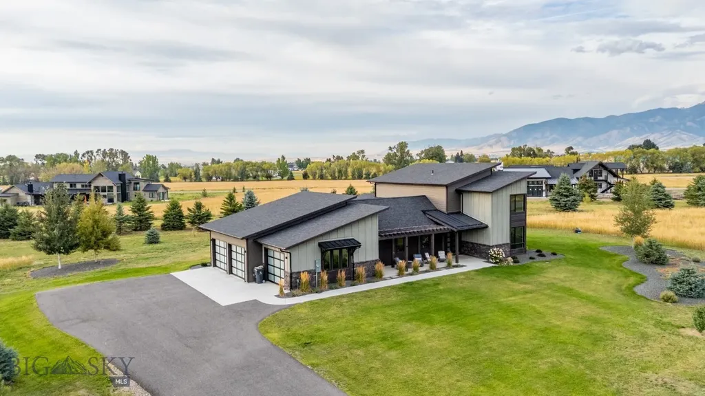85 Wavy Leaf Way Bozeman MT 59718