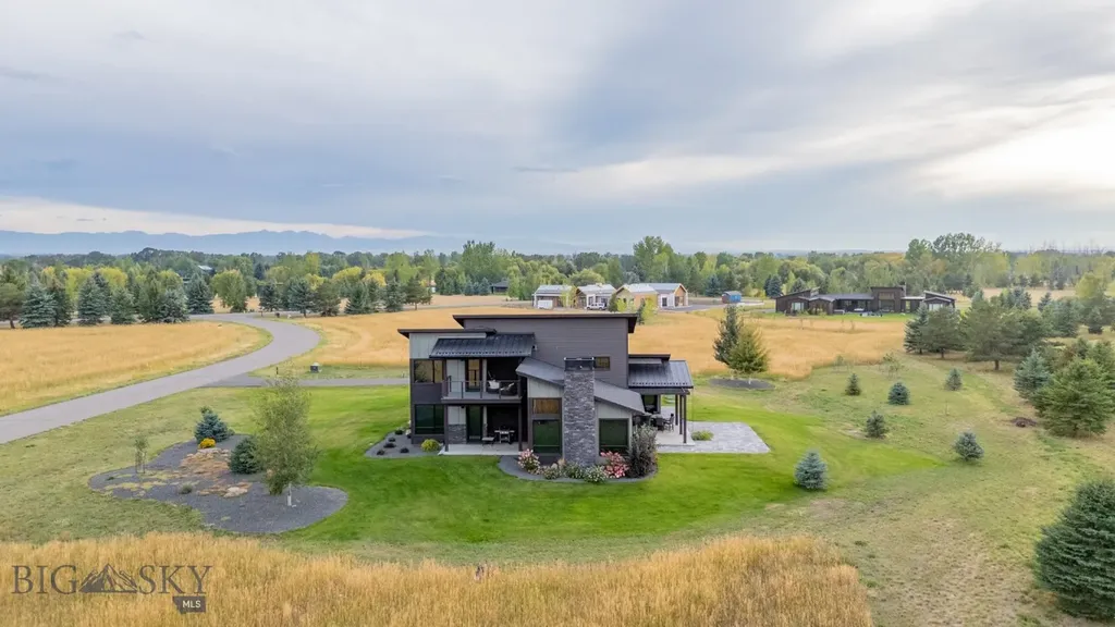 85 Wavy Leaf Way Bozeman MT 59718