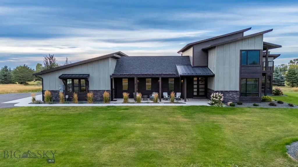 85 Wavy Leaf Way Bozeman MT 59718
