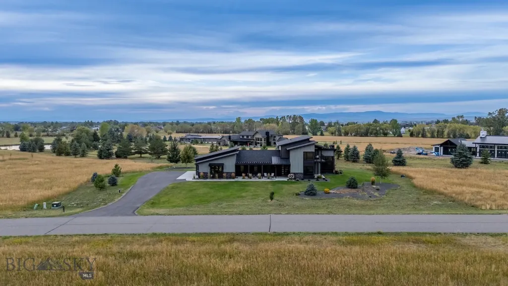 85 Wavy Leaf Way Bozeman MT 59718