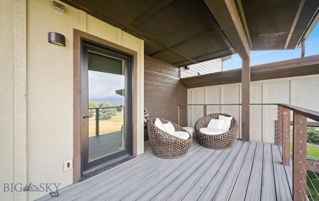 85 Wavy Leaf Way Bozeman MT 59718