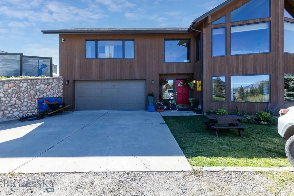 340 Silver Tip Trail Bozeman MT 59715