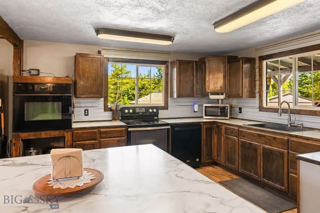 360 Roosevelt Drive Butte MT 59701