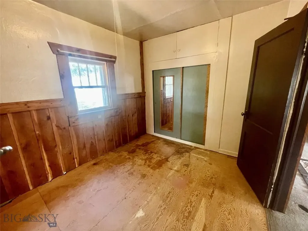 322 S Main Street Lima MT 59739