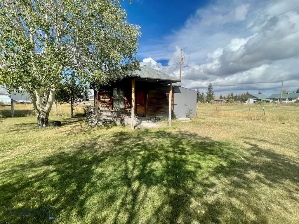 322 S Main Street Lima MT 59739