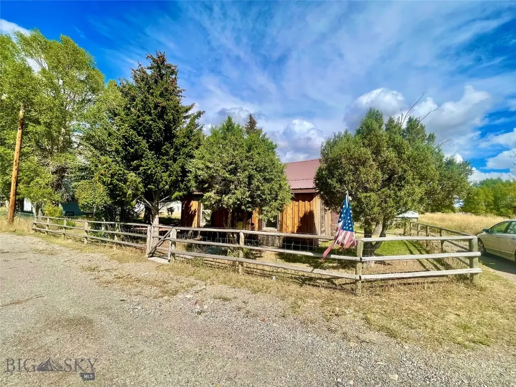 322 S Main Street Lima MT 59739